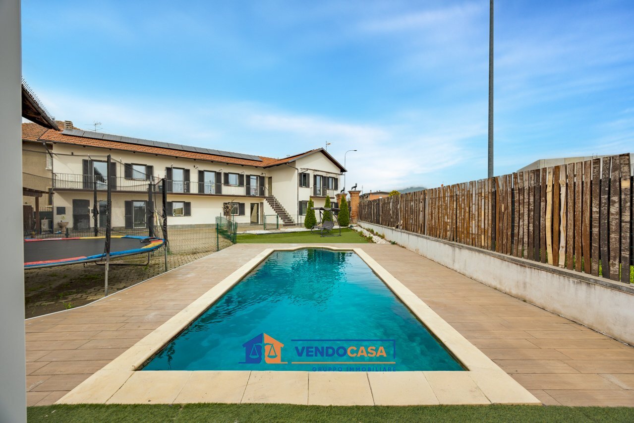 Casa indipendente Pinerolo - foto 1