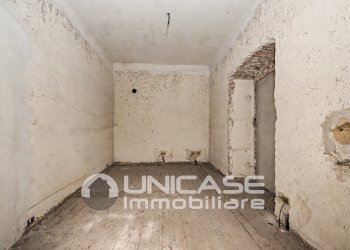 Camera - Portion of a house Via Brianza Ballesio, 37, Luserna San Giovanni - photo 19