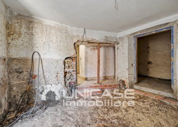 Camera - Portion of a house Via Brianza Ballesio, 37, Luserna San Giovanni - photo 17