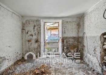 Camera - Portion of a house Via Brianza Ballesio, 37, Luserna San Giovanni - photo 18