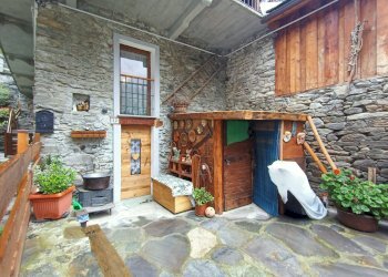 Bilocale Frazione Vieyes, Aymavilles - foto 1