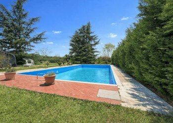 Casa indipendente Quargnento - foto 1