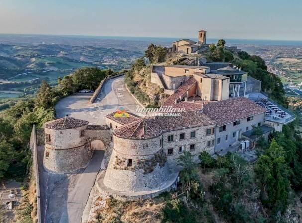 Castle VIA CASTELLO DI MONTEBELLO 15, Poggio Torriana - photo 1