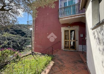 Appartamento Località Casali Lungo Statale, Castiglione Chiavarese - foto 13