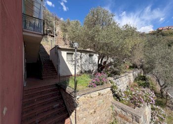 Appartamento Località Casali Lungo Statale, Castiglione Chiavarese - foto 14