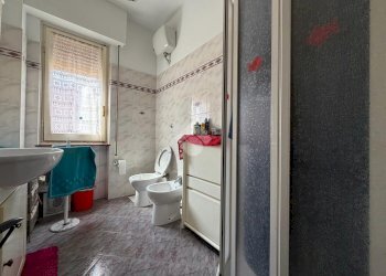 Appartamento Località Casali Lungo Statale, Castiglione Chiavarese - foto 44