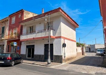 Casa indipendente Mondragone - foto 1