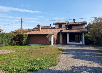 Villa Via torchi, Front - foto 1