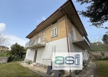 Foto 2 - Casa indipendente VIA SAN ROCCO, Controguerra - foto 2