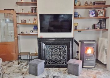 Foto 9 - Casa indipendente Via Regina Margherita
 
12, Castel Baronia - foto 9