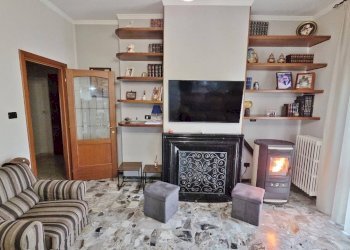 Foto 10 - Casa indipendente Via Regina Margherita
 
12, Castel Baronia - foto 10