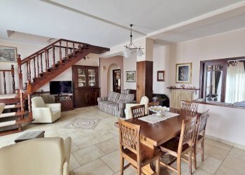 Foto 17 - Casa indipendente Via Regina Margherita
 
12, Castel Baronia - foto 17