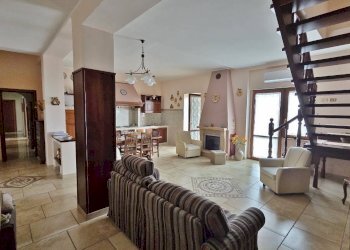 Foto 20 - Casa indipendente Via Regina Margherita
 
12, Castel Baronia - foto 20