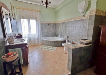 Foto 30 - Casa indipendente Via Regina Margherita
 
12, Castel Baronia - foto 30