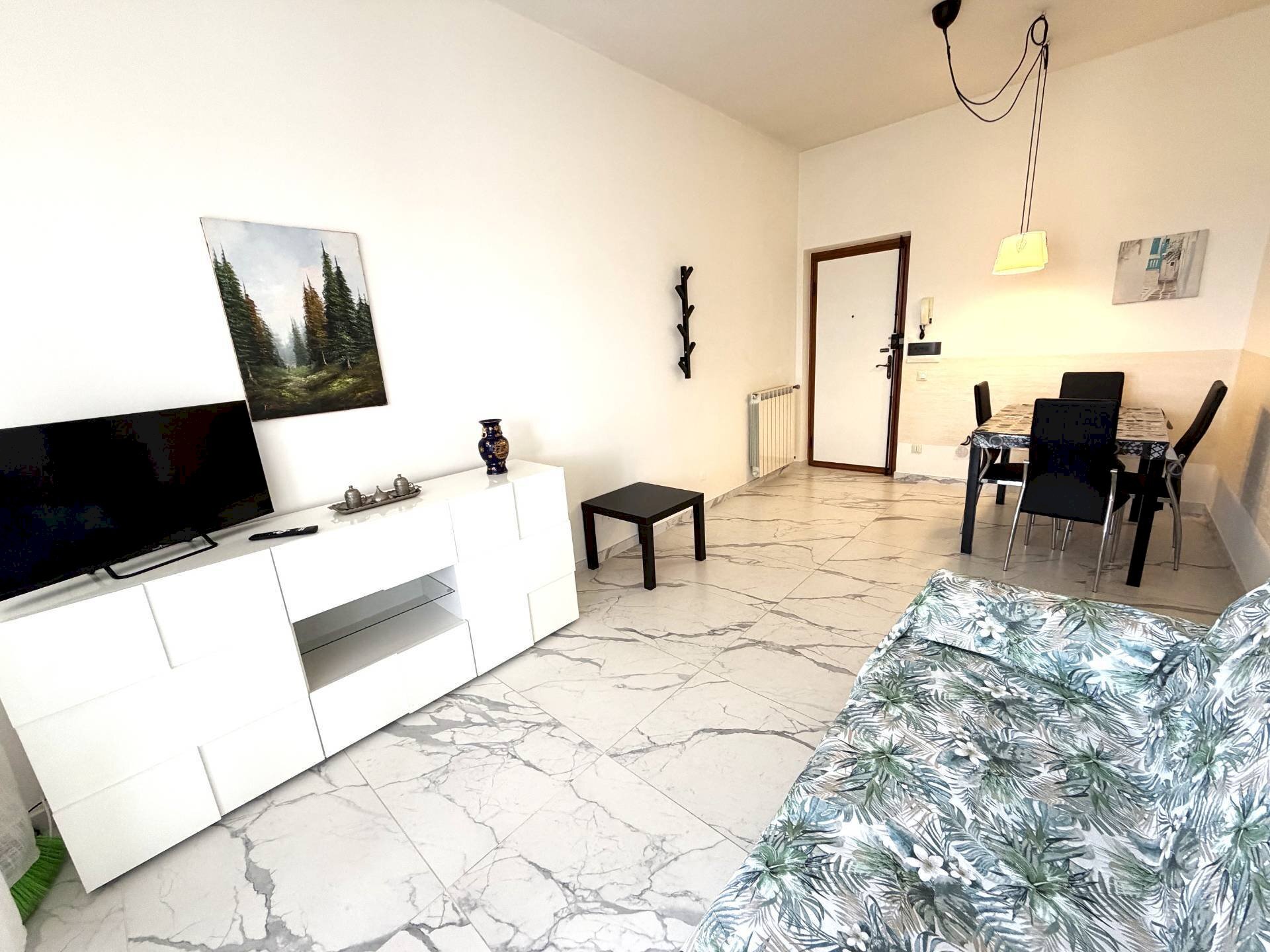 Foto 1 - Attic via udine
 
100, Viareggio - photo 1