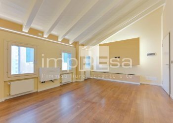 Foto 5 - Appartamento Via Sottoportico del Monte di Pietà
 
3, Motta di Livenza - foto 5