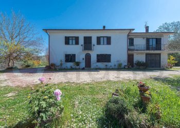 Foto 1 - Villa Via Napoleone, Fontana Liri - foto 1