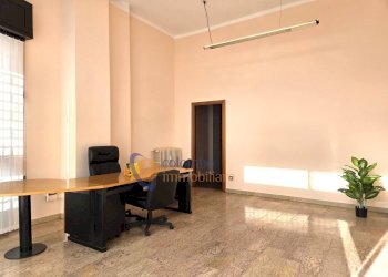 Foto 5 - Shop via Biagio Bellotti
 
7, Busto Arsizio - photo 4
