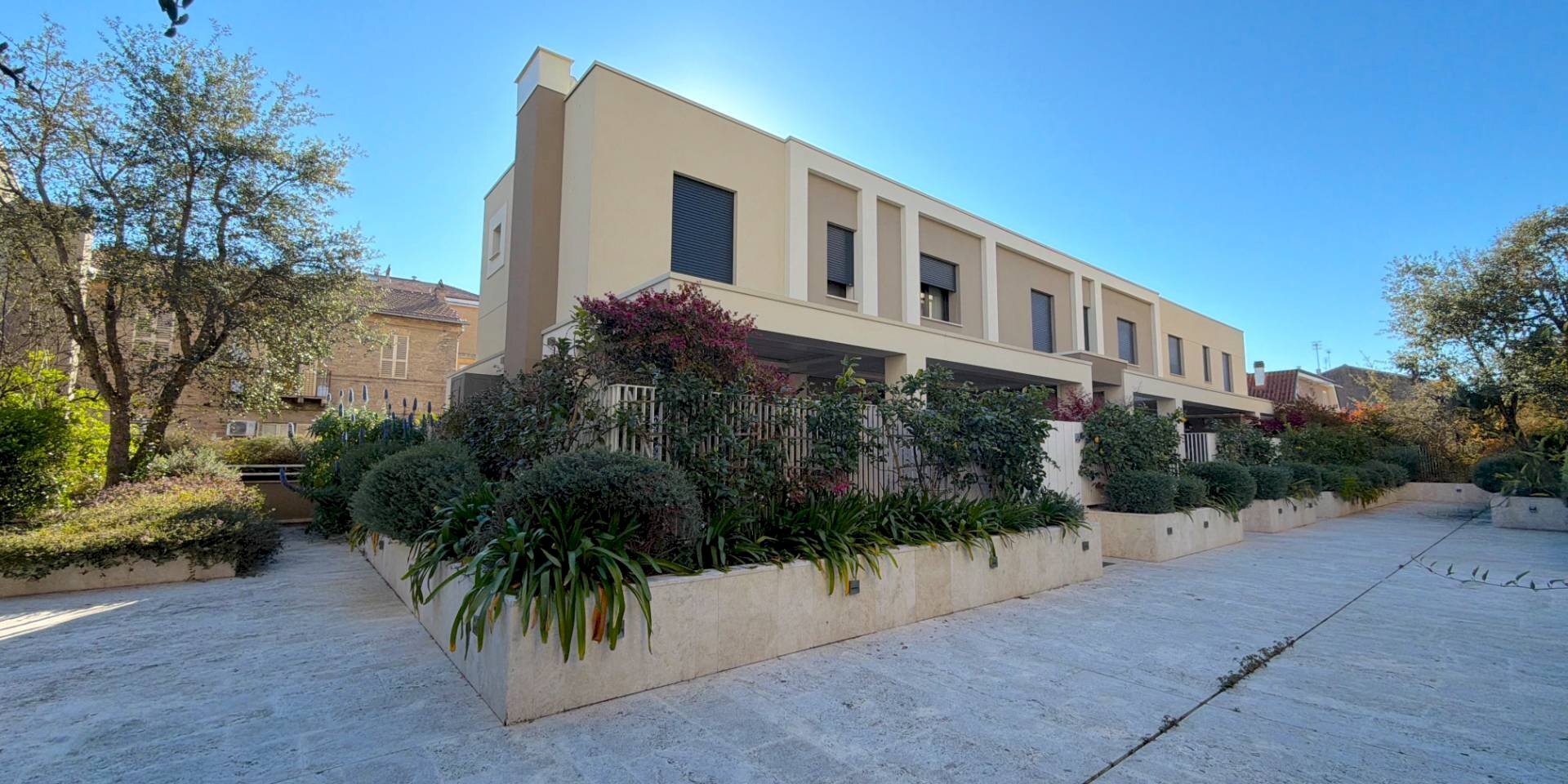 Foto 1 - Villa a Schiera Via Padre Sigismondo Damiani
 
4, San Benedetto del Tronto - foto 1