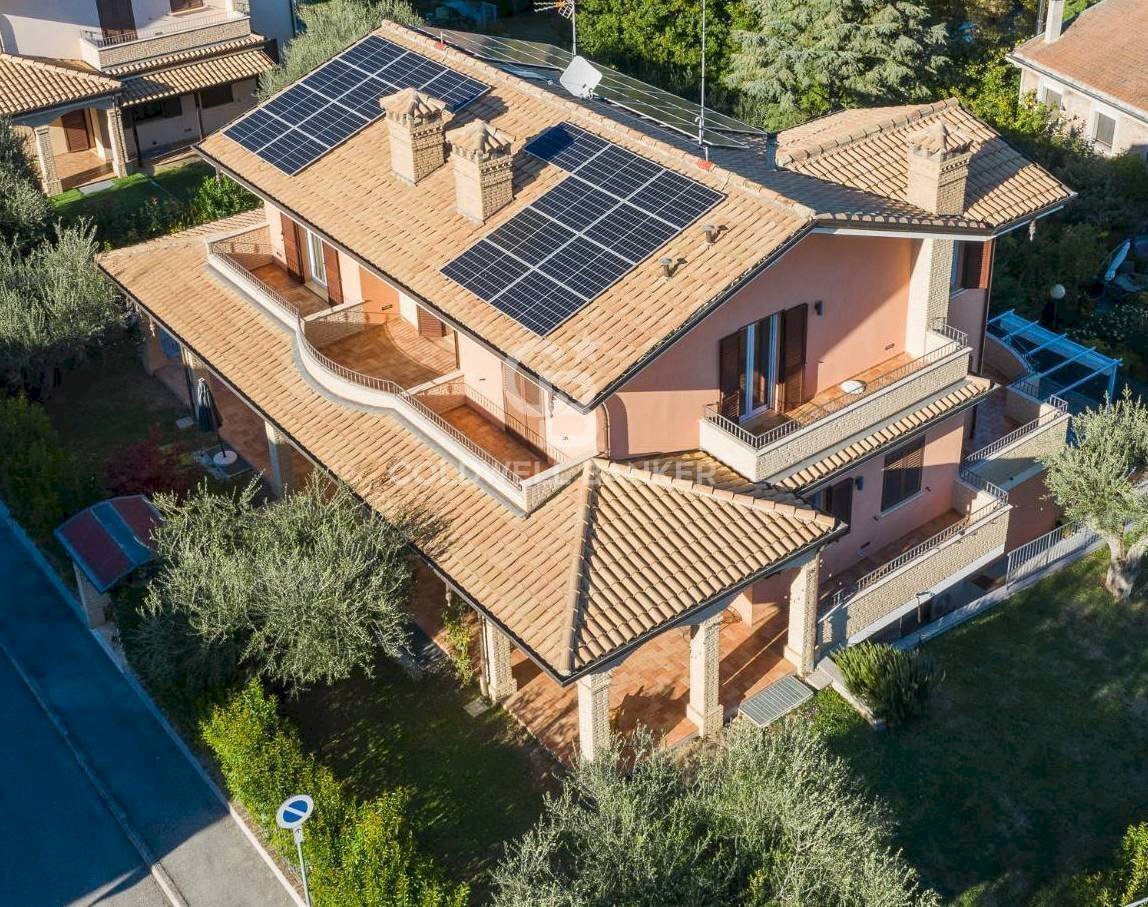 Foto 2 - Villa Via Saragat
 
20, Montescudo - Monte Colombo - foto 2