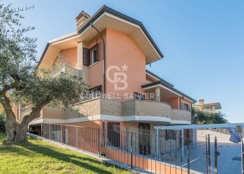 Foto 67 - Villa Via Saragat
 
20, Montescudo - Monte Colombo - foto 67