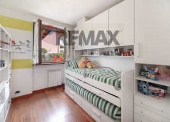 Camera / camera da letto - Trilocale DEL GUADAGNO
 
27/1, Roncello - foto 25