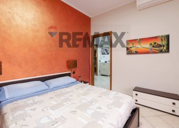 Camera / camera da letto - Trilocale via Edmondo De Amicis
 
18, Concorezzo - foto 10