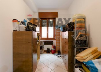 Camera / camera da letto - Trilocale via Edmondo De Amicis
 
18, Concorezzo - foto 16