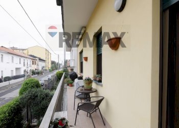 Balcone - Trilocale via Edmondo De Amicis
 
18, Concorezzo - foto 19