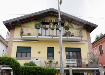 Casa all\'aperto - Trilocale via Edmondo De Amicis
 
18, Concorezzo - foto 28