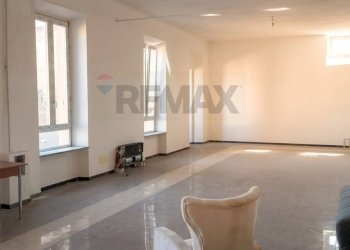 Stanza vuota - Bilocale Viale Valganna
 
30, Varese - foto 3