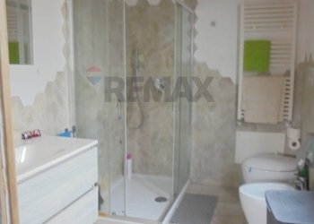 Bagno - Villa VIA SILVIO PELLICO
 
4, La Maddalena - foto 15