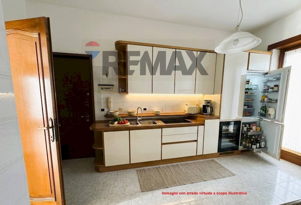 Cucina - Quadrilocale via Monte Rosa
 
2, Arese - foto 3