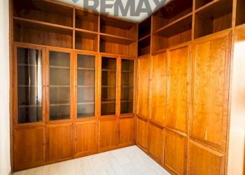 Camera / camera da letto - Quadrilocale via Monte Rosa
 
2, Arese - foto 12