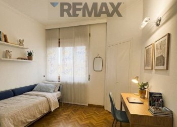 Camera / camera da letto - Quadrilocale via Monte Rosa
 
2, Arese - foto 16