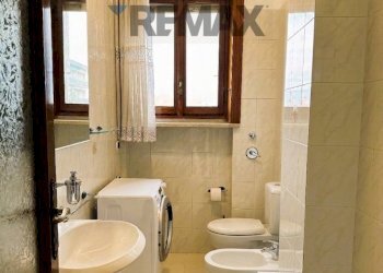 Bagno - Quadrilocale via Monte Rosa
 
2, Arese - foto 18