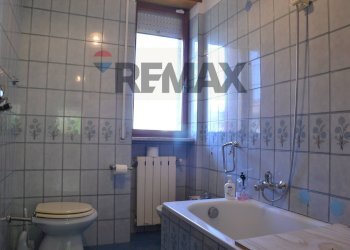 Bagno - Trilocale Via Nucetto
 
12, Roma - foto 9