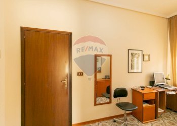 Ufficio - Appartamento Via Danimarca
 
1, Siracusa - foto 3