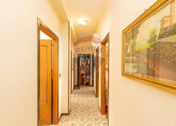 Hall / corridoio - Appartamento Via Danimarca
 
1, Siracusa - foto 16