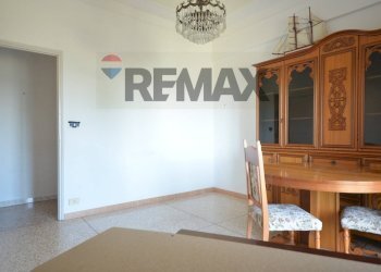 Sala da pranzo - Appartamento piazzale moroni
 
8, Savona - foto 18