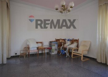 Sala da pranzo - Appartamento piazzale moroni
 
8, Savona - foto 23