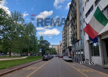 Edificio all\'aperto - Commercial Activity Corso Sempione, Milano - photo 8