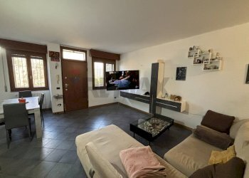 Sala da pranzo - Trilocale Via Tiepolo, Brembate - foto 12