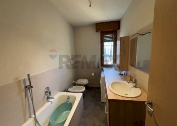 Bagno - Trilocale Via Tiepolo, Brembate - foto 16