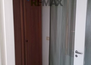 Camera / camera da letto - Bilocale Viale Roma
 
52, Novara - foto 9