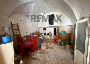 Dispensa di stoccaggio - Quadrilocale Via Virgilio Manese
 
8-10, Bovino - foto 3