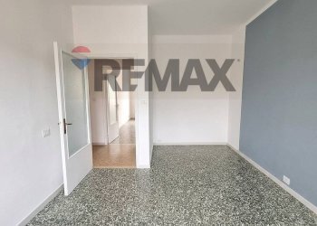 Stanza vuota - Appartamento Via Cavour
 
57, Fidenza - foto 8