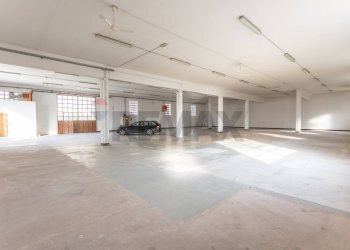 Parcheggio - Locale Commerciale Via Cassoli
 
15, Piacenza - foto 6