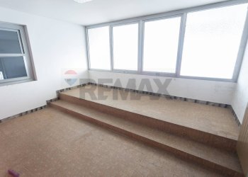 Stanza vuota - Locale Commerciale Via Cassoli
 
15, Piacenza - foto 9