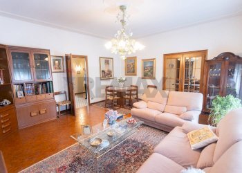 Sala da pranzo - Locale Commerciale Via Cassoli
 
15, Piacenza - foto 11